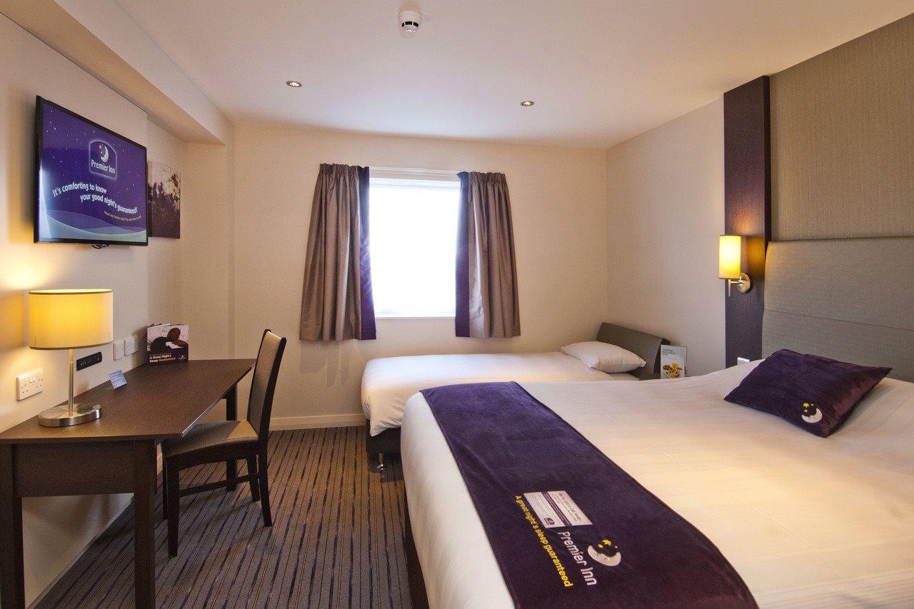 Premier Inn Exeter Exterior photo